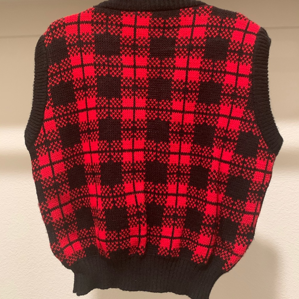 Toddlers plaid vest - Picture 2 of 3